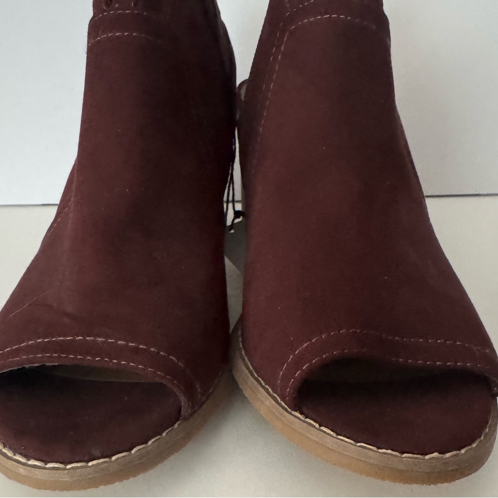 NWT SONOMA Thelma BurgundyTextile Peep Toe Zip Booties, Size 10 M - Picture 3 of 8